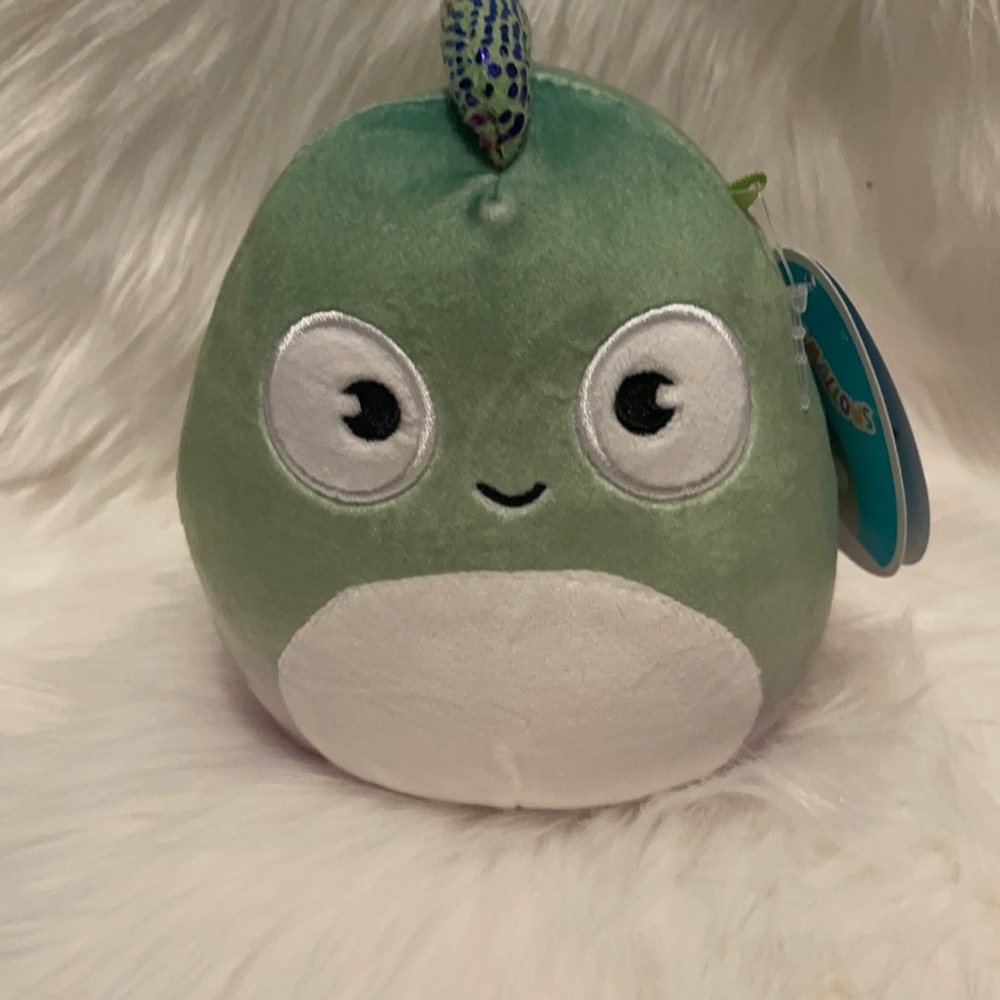 Squishmallow- 5” denton the chameleon